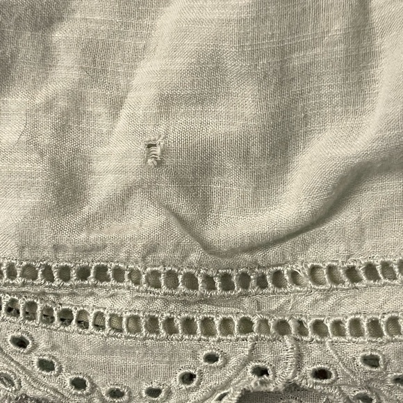 Oshkosh bundle girl’s embroidered jeans size 3T Old Navy Top - Picture 11 of 11